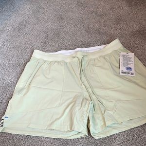 Lululemon License To Train Linerless Short 5”